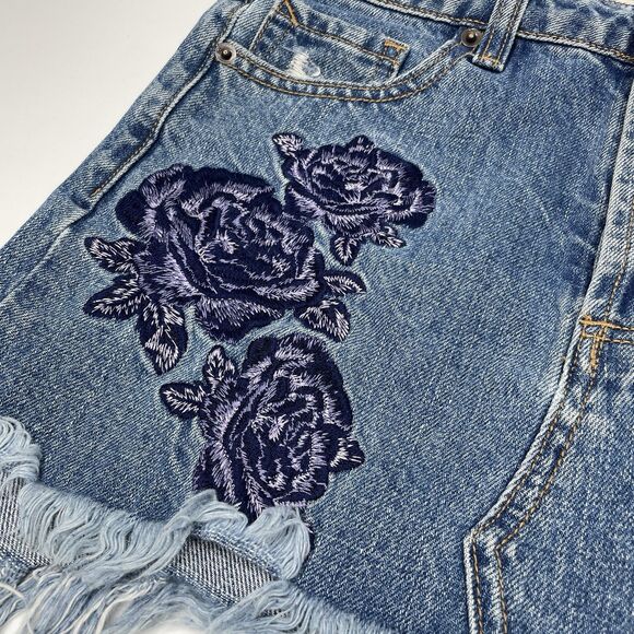 Hidden Jeans Mini Skirt Women XS Blue Floral Embroidery Distressed Denim Sexy - Picture 11 of 13